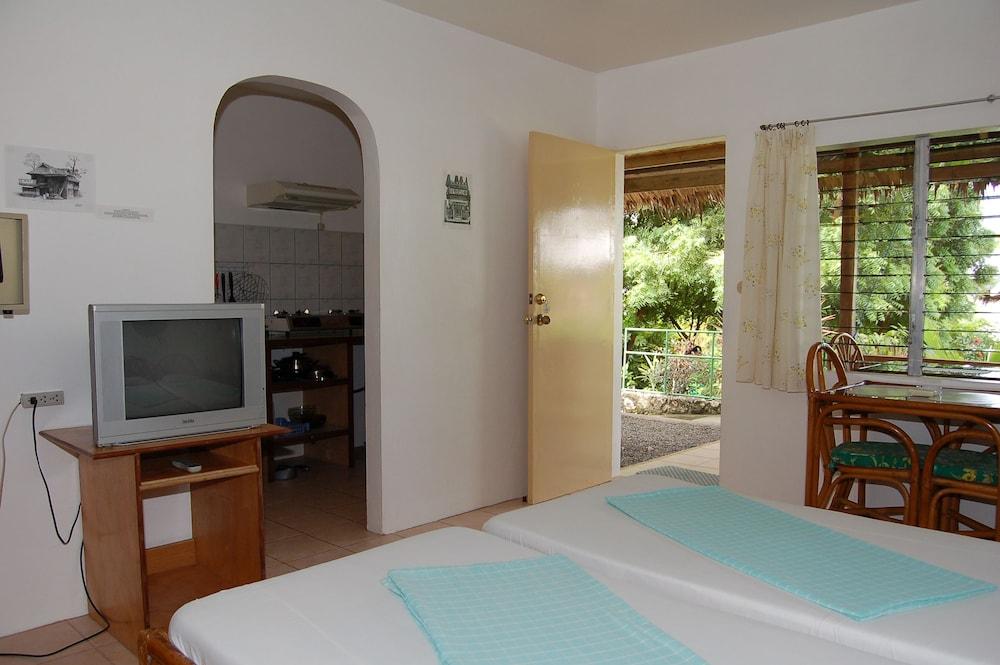 Marcosas Cottages Resort Moalboal Zewnętrze zdjęcie