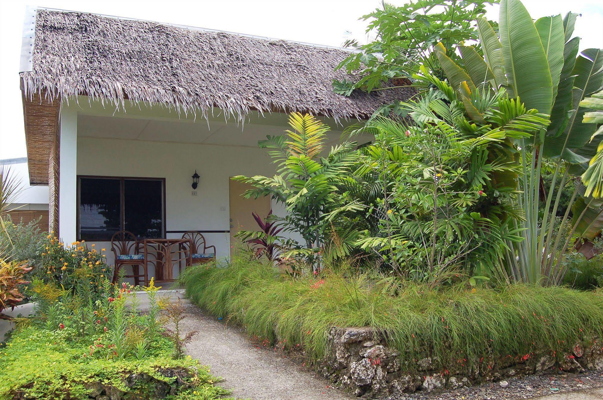 Marcosas Cottages Resort Moalboal Zewnętrze zdjęcie